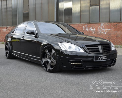 W221 V221 S-Klasse Mercedes Tuning AMG Bodykit Felgen Auspuff Spurverbreiterung Carbon