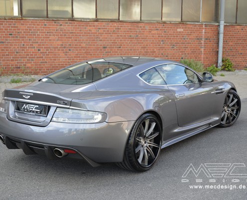 MEC Design Aston Martin DBS "Royale" with CCD10 10Jx21 and 12Jx21 wheels