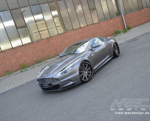 MEC Design Aston Martin DBS "Royale" with CCD10 10Jx21 and 12Jx21 wheels