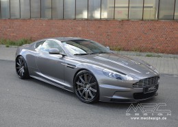 MEC Design Aston Martin DBS "Royale" with CCD10 10Jx21 and 12Jx21 wheels