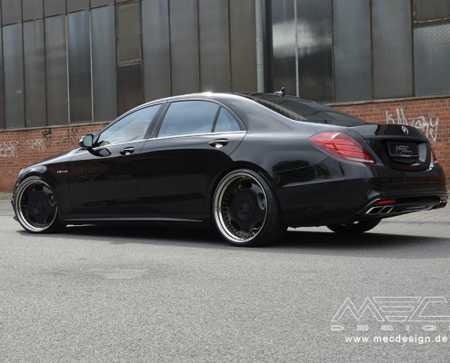 W222 V222 X222 Maybach S-Klasse Mercedes Tuning AMG Bodykit Felgen Auspuff Spurverbreiterung Carbon