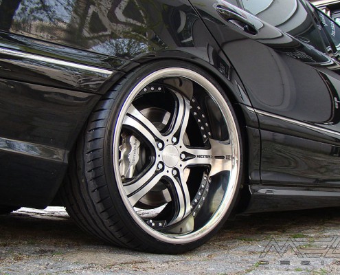 W220 V220 S-Klasse Mercedes Tuning AMG Bodykit Felgen Auspuff Spurverbreiterung Carbon
