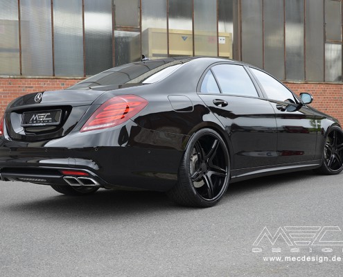 W222 V222 X222 Maybach S-Klasse Mercedes Tuning AMG Bodykit Felgen Auspuff Spurverbreiterung Carbon