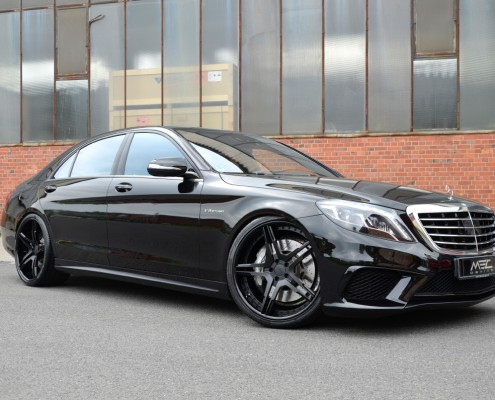 W222 V222 X222 Maybach S-Klasse Mercedes Tuning AMG Bodykit Felgen Auspuff Spurverbreiterung Carbon