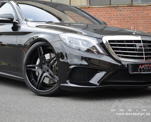 W222 V222 X222 Maybach S-Klasse Mercedes Tuning AMG Bodykit Felgen Auspuff Spurverbreiterung Carbon