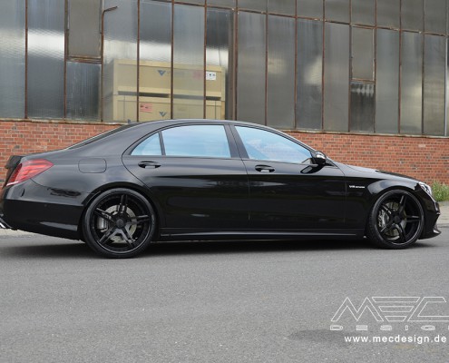 W222 V222 X222 Maybach S-Klasse Mercedes Tuning AMG Bodykit Felgen Auspuff Spurverbreiterung Carbon