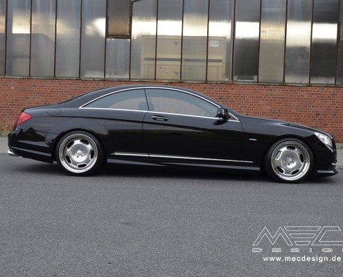 MEC Design CL500 with mecxtreme1 3 piece wheel in 9,5+11x20