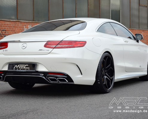 C217 A217 S Coupé S63 S65 Mercedes Tuning AMG Bodykit Felgen Auspuff Spurverbreiterung Carbon