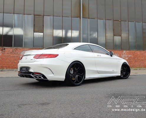 C217 A217 S Coupé S63 S65 Mercedes Tuning AMG Bodykit Felgen Auspuff Spurverbreiterung Carbon