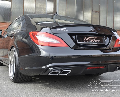C218 X218 CLS Shooting Brake Mercedes Tuning AMG Bodykit Felgen Auspuff Spurverbreiterung Carbon