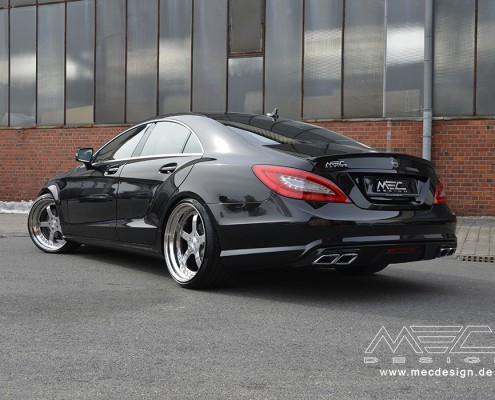 C218 X218 CLS Shooting Brake Mercedes Tuning AMG Bodykit Felgen Auspuff Spurverbreiterung Carbon