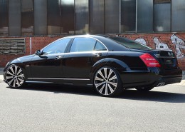 W221 V221 S-Klasse Mercedes Tuning AMG Bodykit Felgen Auspuff Spurverbreiterung Carbon