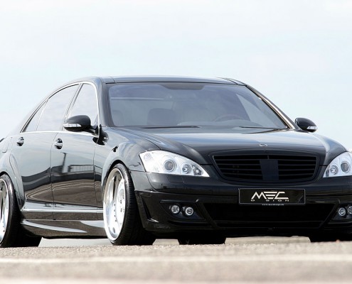 W221 V221 S-Klasse Mercedes Tuning AMG Bodykit Felgen Auspuff Spurverbreiterung Carbon