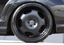 W221 V221 S-Klasse Mercedes Tuning AMG Bodykit Felgen Auspuff Spurverbreiterung Carbon