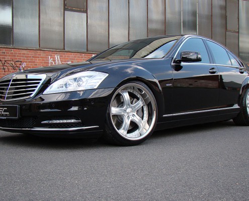 W221 V221 S-Class Mercedes Tuning AMG Bodykit Wheels Exhaust Spacer Carbon