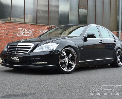 W221 V221 S-Klasse Mercedes Tuning AMG Bodykit Felgen Auspuff Spurverbreiterung Carbon