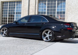 W221 V221 S-Klasse Mercedes Tuning AMG Bodykit Felgen Auspuff Spurverbreiterung Carbon