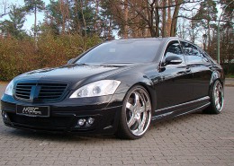 W221 V221 S-Klasse Mercedes Tuning AMG Bodykit Felgen Auspuff Spurverbreiterung Carbon