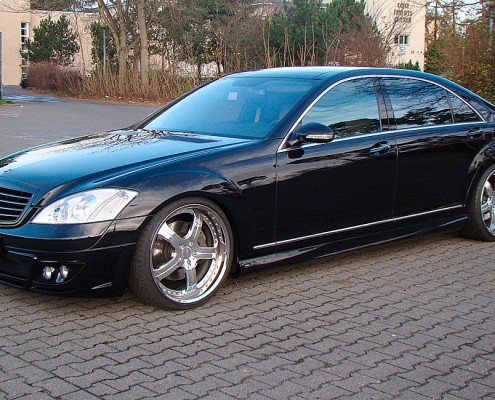 W221 V221 S-Klasse Mercedes Tuning AMG Bodykit Felgen Auspuff Spurverbreiterung Carbon