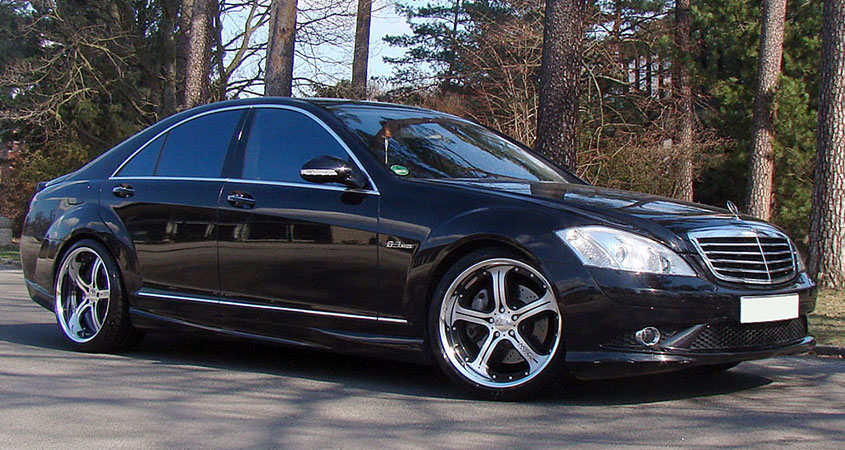 W221 V221 S-Klasse Mercedes Tuning AMG Bodykit Felgen Auspuff Spurverbreiterung Carbon