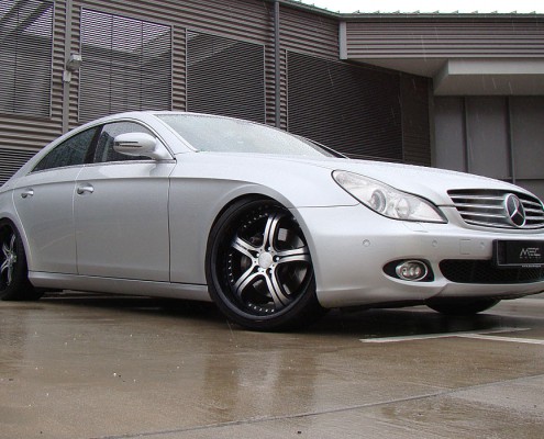 W219 CLS Mercedes Tuning AMG Bodykit Wheels Exhaust Spacer Carbon