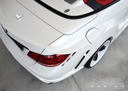 C207 A207 Mercedes Tuning AMG Bodykit Felgen Auspuff Spurverbreiterung Carbon