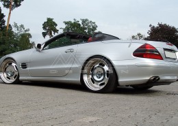 R230 SL Roadster Mercedes Tuning AMG Bodykit Felgen Auspuff Spurverbreiterung Carbon