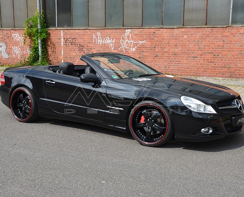R230 SL Roadster Mercedes Tuning AMG Bodykit Felgen Auspuff Spurverbreiterung Carbon