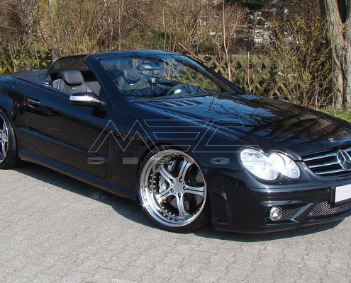 R230 SL Roadster Mercedes Tuning AMG Bodykit Felgen Auspuff Spurverbreiterung Carbon