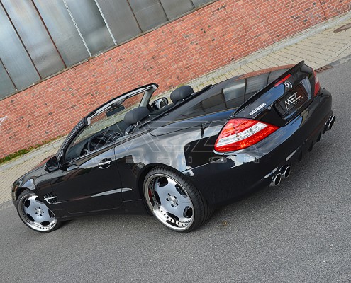R230 SL Roadster Mercedes Tuning AMG Bodykit Felgen Auspuff Spurverbreiterung Carbon