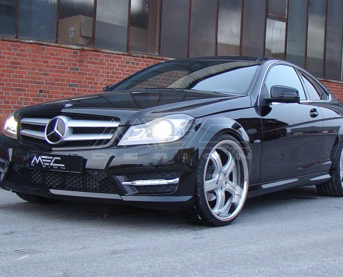 W204 C204 S204 C-Klasse Mercedes Tuning AMG Bodykit Felgen Auspuff Spurverbreiterung Carbon