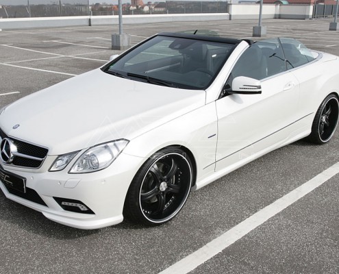 E350CDI with mecxtremeIII 1pc. Wheel Full Matt Black Edition and Exhaust