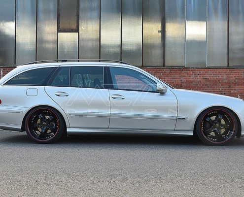 W211 S211 E-Klasse Mercedes Tuning AMG Bodykit Felgen Auspuff Spurverbreiterung Carbon
