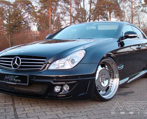 W219 CLS Tuning AMG Bodykit Felgen Auspuff Spurverbreiterung Carbon