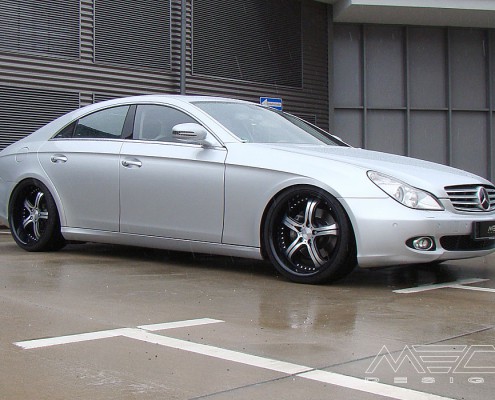 W219 CLS Mercedes Tuning AMG Bodykit Wheels Exhaust Spacer Carbon