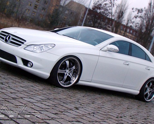 W219 CLS Mercedes Tuning AMG Bodykit Wheels Exhaust Spacer Carbon