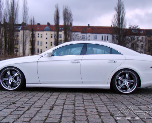 W219 CLS Mercedes Tuning AMG Bodykit Wheels Exhaust Spacer Carbon