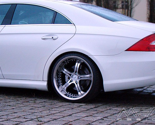 W219 CLS Mercedes Tuning AMG Bodykit Wheels Exhaust Spacer Carbon