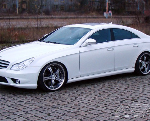 W219 CLS Mercedes Tuning AMG Bodykit Wheels Exhaust Spacer Carbon