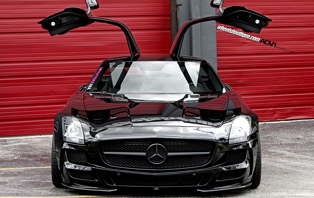 SLS C197 Mercedes Tuning AMG Bodykit Felgen Auspuff Spurverbreiterung Carbon