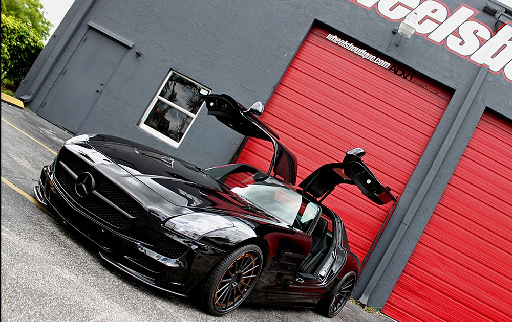 SLS C197 Mercedes Tuning AMG Bodykit Felgen Auspuff Spurverbreiterung Carbon