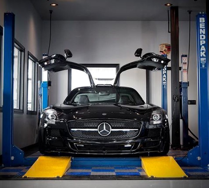SLS C197 Mercedes Tuning AMG Bodykit Felgen Auspuff Spurverbreiterung Carbon