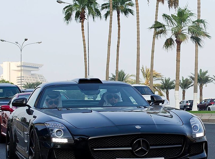 SLS C197 Mercedes Tuning AMG Bodykit Felgen Auspuff Spurverbreiterung Carbon