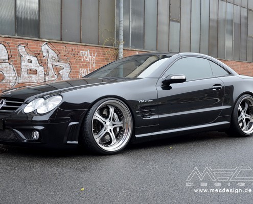 R230 SL Roadster Mercedes Tuning AMG Bodykit Felgen Auspuff Spurverbreiterung Carbon