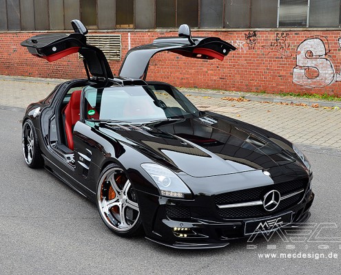 SLS R197 Mercedes Tuning AMG Bodykit Felgen Auspuff Spurverbreiterung Carbon