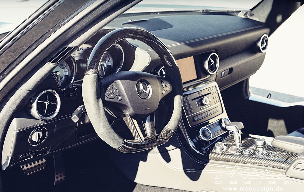 SLS R197 Mercedes Tuning AMG Interior Carbon Leder