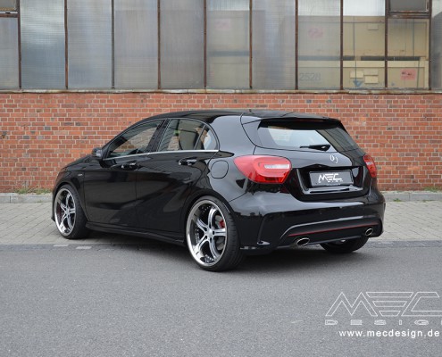 W176 A-Klasse Mercedes Tuning AMG Bodykit Felgen Auspuff Spurverbreiterung Carbon
