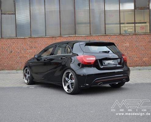 W176 A-Klasse Mercedes Tuning AMG Bodykit Felgen Auspuff Spurverbreiterung Carbon