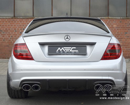 W204 C204 S204 C-Klasse Mercedes Tuning AMG Bodykit Felgen Auspuff Spurverbreiterung Carbon