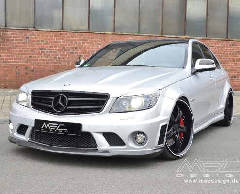 W204 C204 S204 C-Klasse Mercedes Tuning AMG Bodykit Felgen Auspuff Spurverbreiterung Carbon